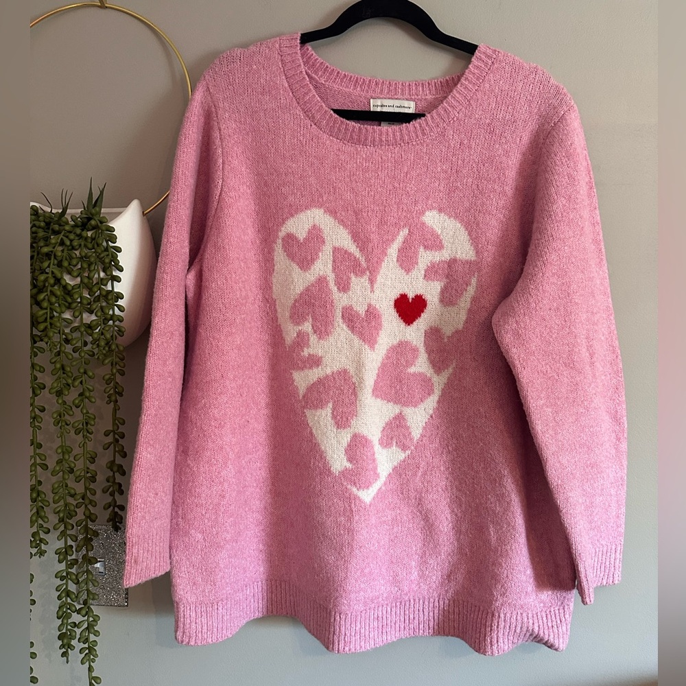 Cupcakes and Cashmere  💕🤍🩷 sweater